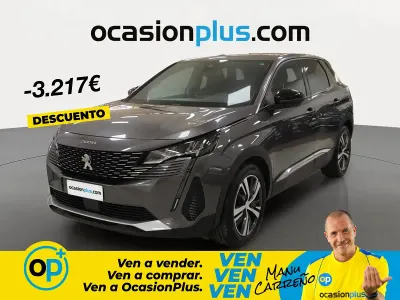 Usado Peugeot 3008 Allure 300 CV (220 kW) 2023 Gris SUV