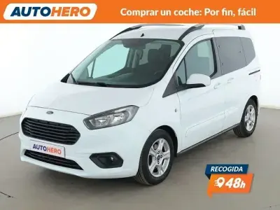 Usado Ford Tourneo Courier Trend 100 CV (73 kW) 2019 Blanco Monovolumen