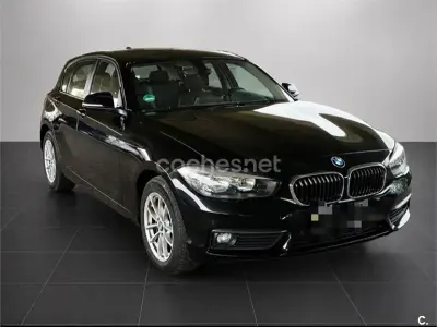 Begagnad BMW 118 Advantage 136 HK (100 kW) 2016 Svart Halvkombi