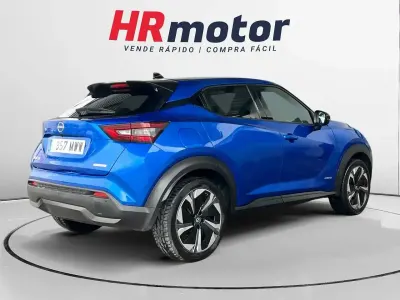 Begagnad Nissan Juke N-Connecta 143 HK (105 kW) 2024 Vit SUV