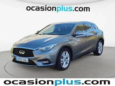 Infiniti Q30