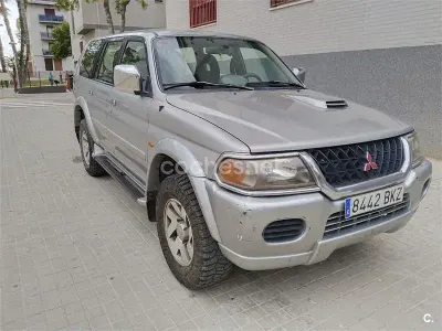 Usado Mitsubishi Montero Sport 99 CV (72 kW) 2001 Gris / plata SUV