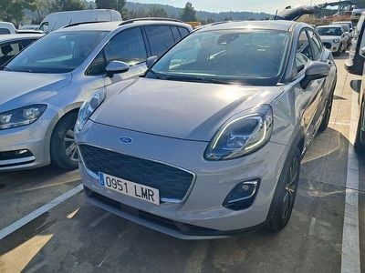 Usado Ford Puma Titanium 125 CV (91 kW) 2021 Gris SUV