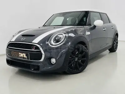 Usado Mini Cooper S 192 CV (141 kW) 2019 Negro Utilitario