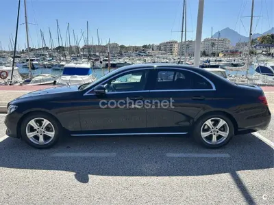 Usado Mercedes E220 194 CV (142 kW) 2017 Negro Berlina