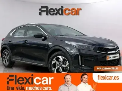 Usado Kia XCeed 160 HP (117 kW) 2023 Preto SUV
