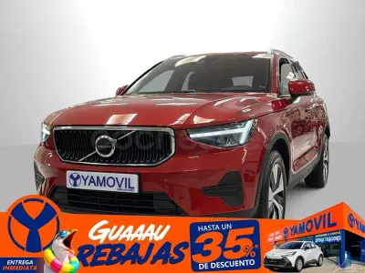 Usado Volvo XC40 Core 129 CV (94 kW) 2023 Rojo SUV