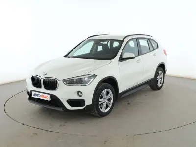 Usado BMW X1 Comfort Edition 150 CV (110 kW) 2018 Blanco SUV