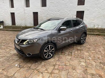 Gris / plata Usado 2015 Nissan Qashqai Tekna SUV | 13.500 € (Precio justo)