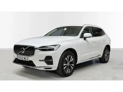 Käytetty Volvo XC60 Core 351 HP (258 kW) 2023 Valkoinen Katumaasturi