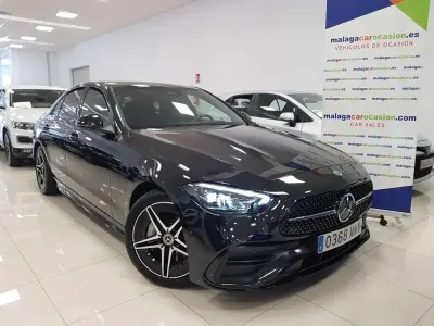 Używany Mercedes C200 204 KM (150 kW) 2024 Czarny Sedan/Limuzyna