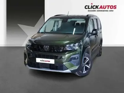 Usado Peugeot Rifter GT 131 CV (96 kW) 2025 Verde Monovolumen