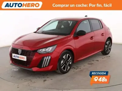Usado Peugeot 208 Allure 102 CV (75 kW) 2025 Rojo Utilitario