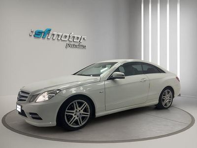 Blanco Usado 2012 Mercedes E220 Coupe | 15.400 € (Un poco caro)