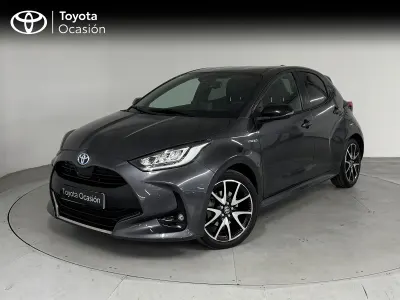 Occasion Toyota Yaris Hybrid Style 116 PK (85 kW) 2020 Grijs Sedan