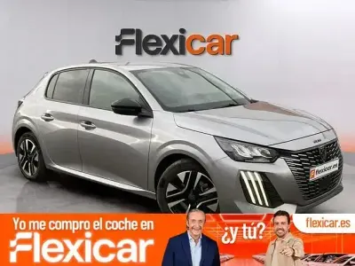 Usado Peugeot 208 Allure 100 CV (73 kW) 2025 Gris Utilitario