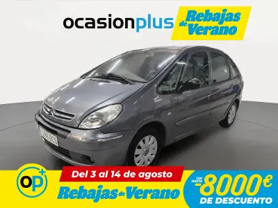 Usado Citroën Xsara Exclusive 117 CV (86 kW) 2004 Gris Monovolumen