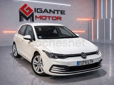 Usado VW Golf VIII Life 110 CV (80 kW) 2021 Blanco Berlina