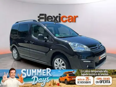 Usado Citroën Berlingo Feel 110 CV (80 kW) 2017 Negro Monovolumen
