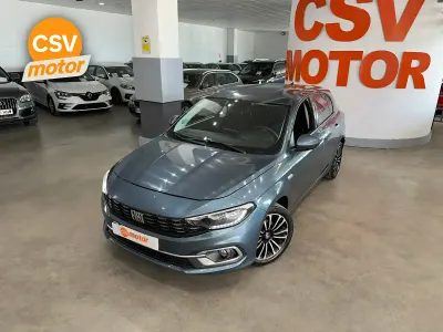 Usado Fiat Tipo Cross 101 CV (74 kW) 2022 Azul Utilitario