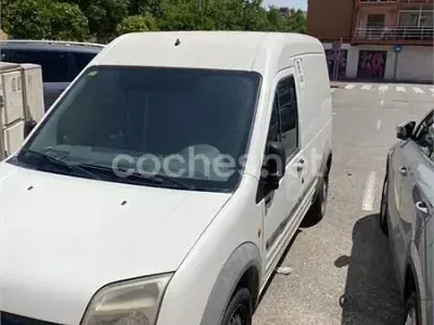 Usado Ford Transit Connect 100 HP (73 kW) 2015 Branco Monovolume