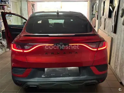 Usado Renault Arkana RS Line 160 CV (117 kW) 2024 Rojo SUV