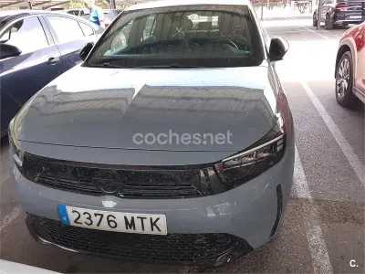 Usado Opel Corsa Edition 100 CV (73 kW) 2024 Gris / plata Utilitario