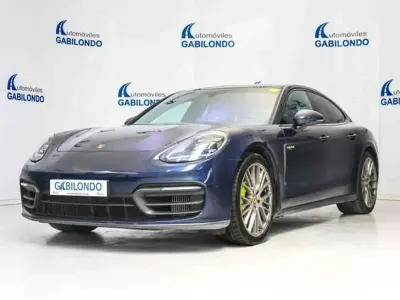 Usado Porsche Panamera 4 E-Hybrid Platinum Edition 462 CV (339 kW) 2023 Azul Utilitario