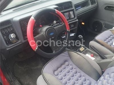 Usado Ford Sierra 118 CV (86 kW) 1991 Rojo Berlina