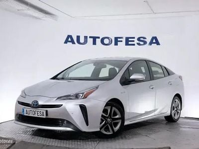 Usado Toyota Prius 136 CV (100 kW) 2021 Plateado Berlina