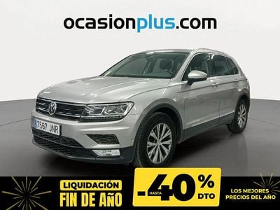 Gris plata Usado 2016 VW Tiguan Advance SUV | 17.350 € (Precio justo)