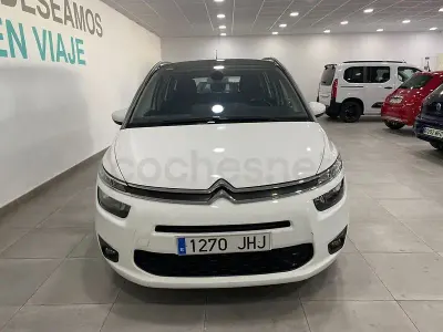 Usado Citroën Grand C4 Picasso Feel 120 CV (88 kW) 2015 Blanco Monovolumen