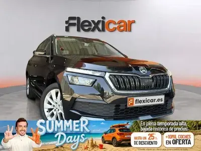 Usado Skoda Kamiq Ambition 110 CV (80 kW) 2020 Negro SUV