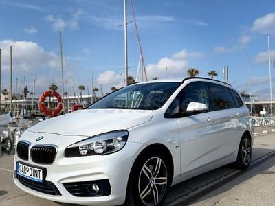 Usado BMW 218 Comfort Edition 150 CV (110 kW) 2016 Blanco Familiar
