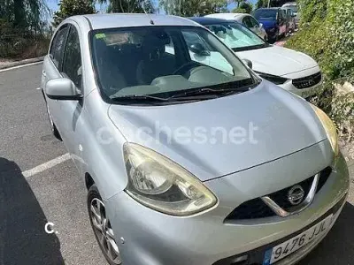 Usado Nissan Micra Tekna 98 CV (72 kW) 2015 Gris / plata Utilitario