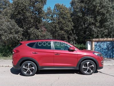 Usado Hyundai Tucson 136 CV (100 kW) 2016 Rojo SUV