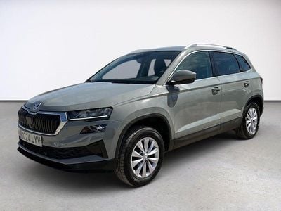 Usado Skoda Karoq Ambition 110 CV (80 kW) 2022 Gris / plata SUV