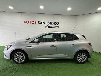 Usado Renault Mégane IV Intens 100 CV (73 kW) 2016 Gris / plata Berlina