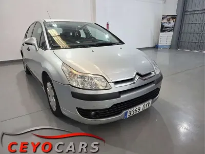 Usado Citroën C4 90 CV (66 kW) 2006 Gris Utilitario