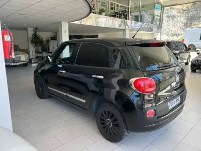Usado Fiat 500L Trekking 85 CV (62 kW) 2015 Negro Monovolumen