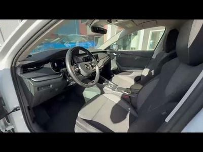 Usado Skoda Octavia 111 CV (81 kW) 2021 Blanco Familiar