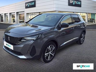 Usado Peugeot 3008 Allure 130 CV (95 kW) 2023 Gris SUV