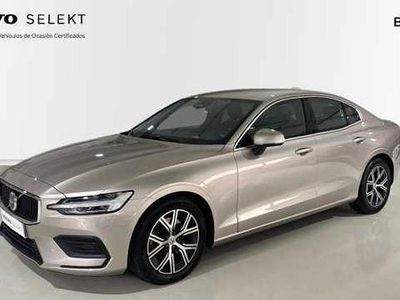 Usado Volvo S60 Core 2023 Gris Berlina
