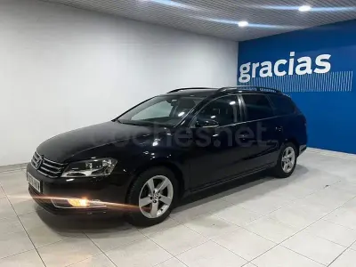 Usado VW Passat Advance 105 CV (77 kW) 2012 Negro Familiar