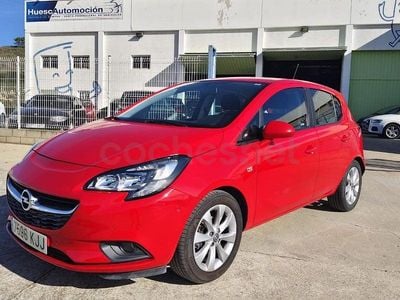 Usado Opel Corsa Selective 90 CV (66 kW) 2018 Rojo Utilitario
