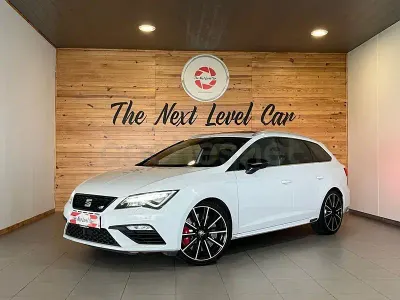 Usado Seat Leon CUPRA 300 CV (220 kW) 2018 Blanco Familiar