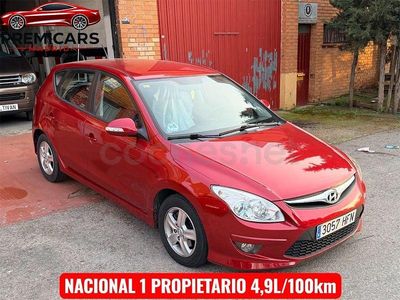 Brugt Hyundai i30 Comfort 90 HK (66 kW) 2011 Rød Sedan