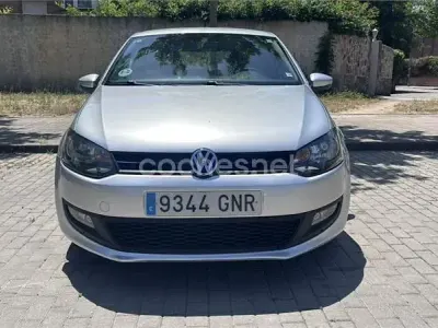 Usado VW Polo Advance 75 CV (55 kW) 2009 Gris / plata Utilitario