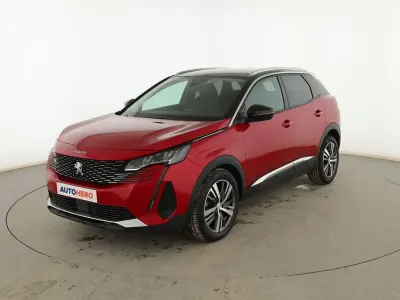 Usado Peugeot 3008 Allure 131 CV (96 kW) 2020 Rojo SUV