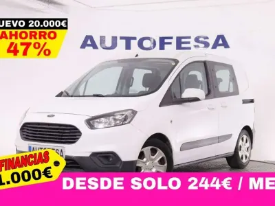 Usado Ford Transit 101 CV (74 kW) 2019 Blanco Familiar